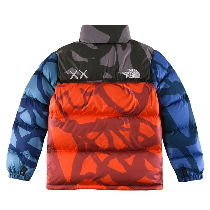 NFC TNF✖️KAWS 𝟏𝟗𝟗𝟔 ， ！ KAWS ❗️ ‼️ ， KAWS ， 、 ， ， ， 、 ， ！ ， ， ‼️ 1⃣️ 700D ，85% ， 253g， 800/900 ， TNF 2⃣️gotex ， ！ ， ， ！！！ 3⃣️ 1996 、 ， ， ， ！ ！ ， ！！ 4⃣️ 🉑️ ， ， ， SIZE:S-XXL